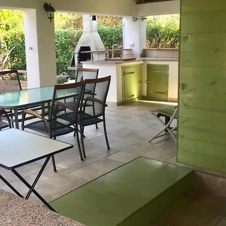 בית נופש Seaside Vacation 4tuna Pinezići