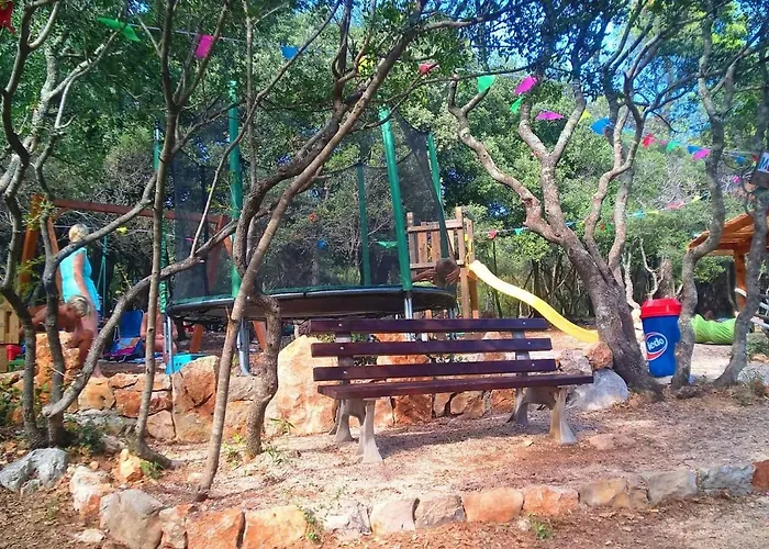 בית נופש Seaside Vacation 4tuna *